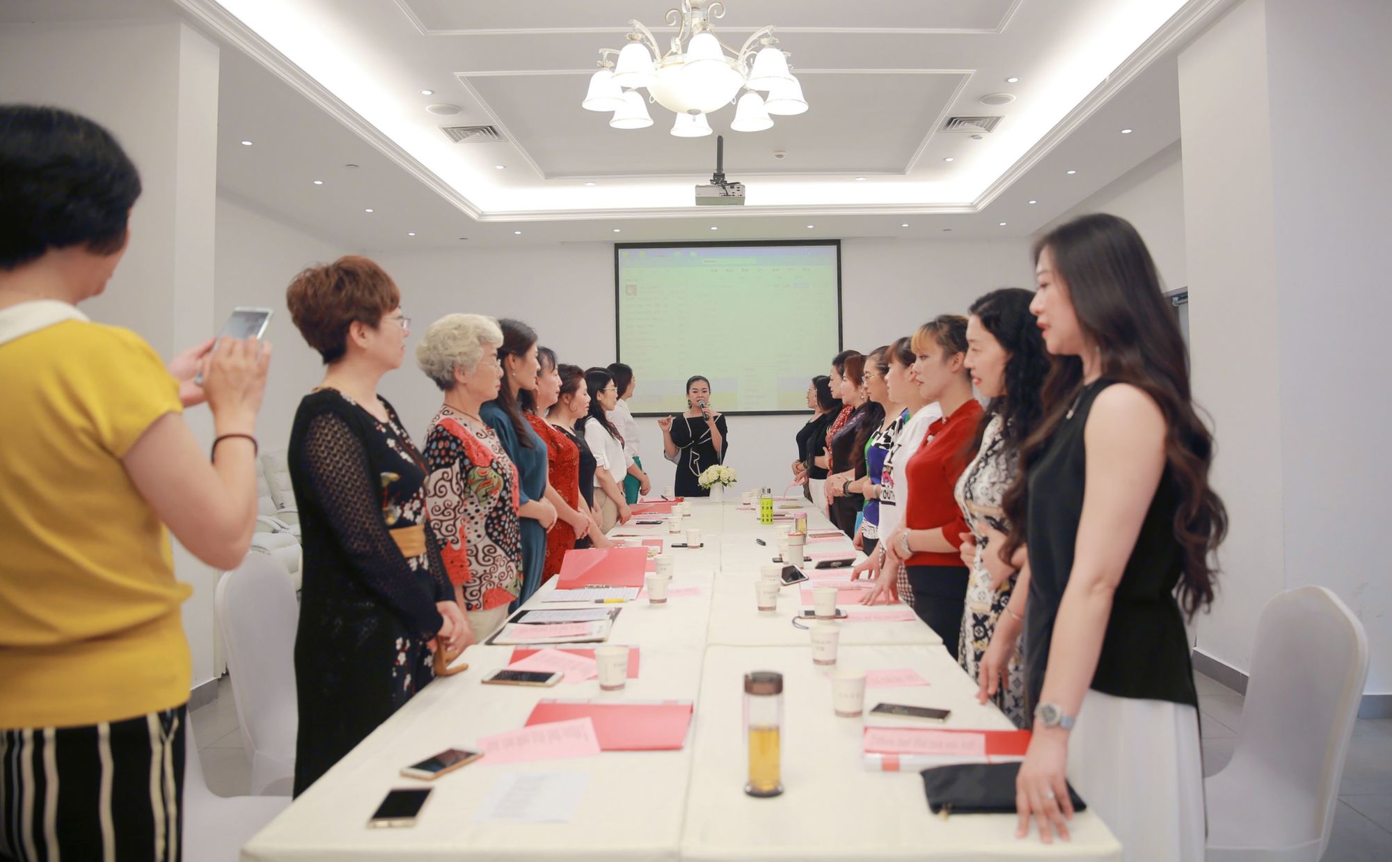 女企业家分享心学的益处